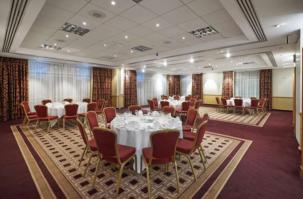 Hotel Orida Maidstone Facilidades foto